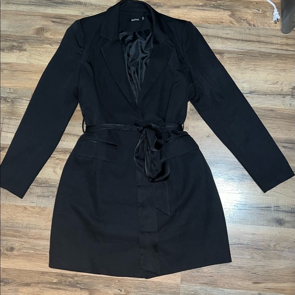 CUTE BLACK MINI BLAZER DRESS - Picture 1 of 1